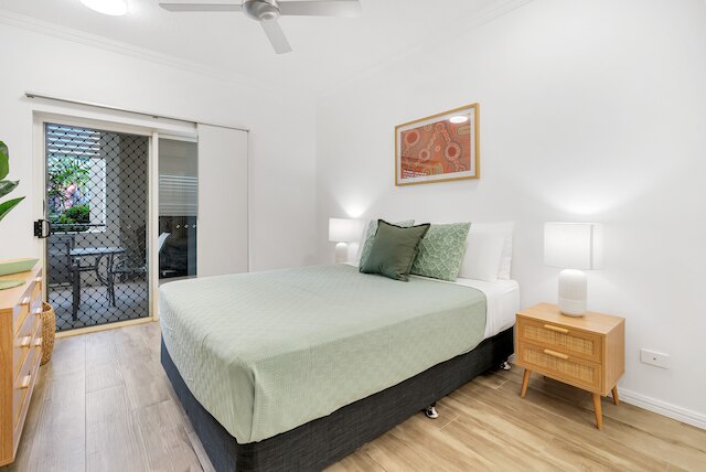 プールへの直接アクセス付き広々とした3ベッド