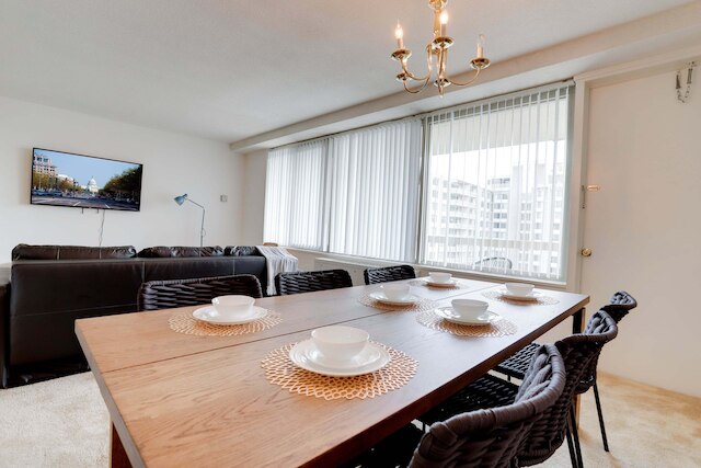 スタイリッシュコンフォートコンドミニアム イン クリスタルシティ