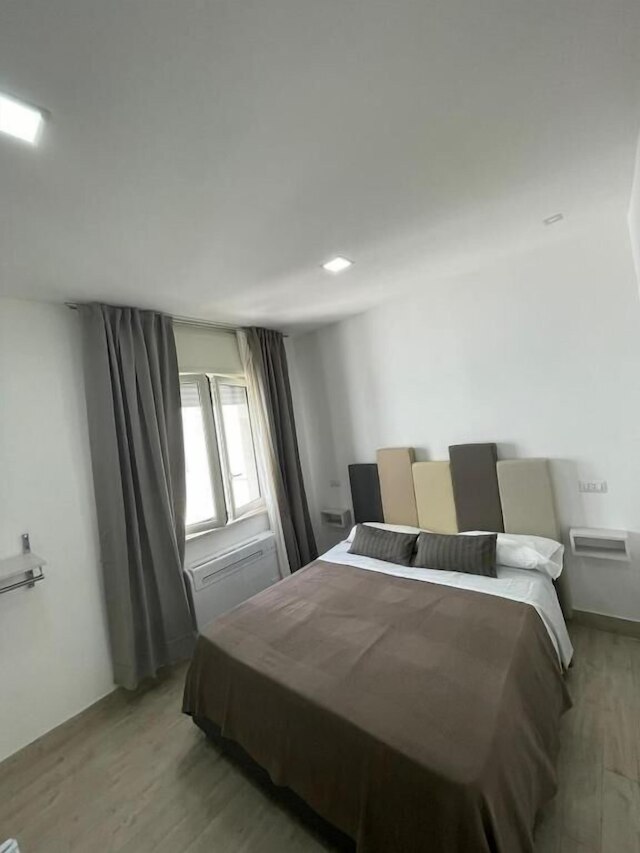 ニューエラルーム