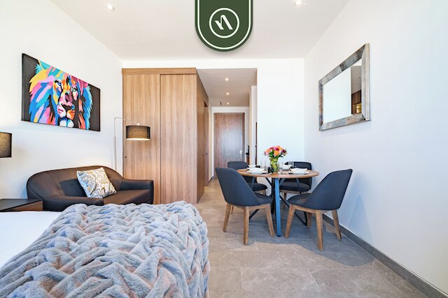 ビーグランド レフォルマ バイ ナヤ ホームズ