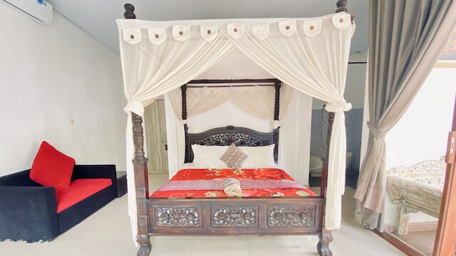 ドン ロカ ゲストハウス バリ