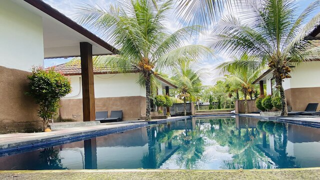 ドン ロカ ゲストハウス バリ