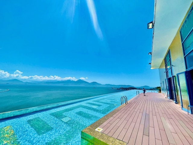 ダナ パール ベイ アパートメント バイ ディモ トリップ