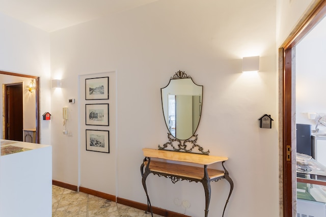 ゴールデン アパートメント by ワンダフル イタリー