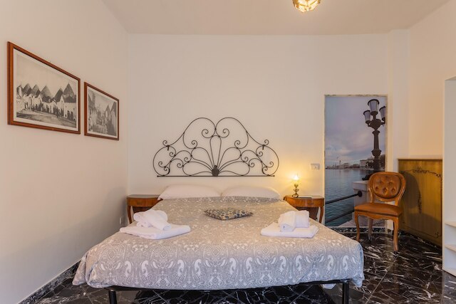 シルバー アパートメント by ワンダフル イタリー