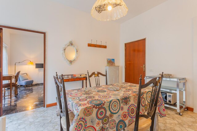 シルバー アパートメント by ワンダフル イタリー