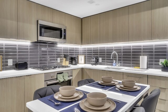 1br ローガンサークル ファニッシュド アパートメント 1 ベッドルーム アパート バイ レッドオーニング