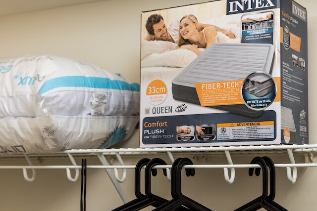 2 ベッドルーム ローガンサークル ファーニッシュドアパートメント 2 ベッドルーム アパート バイ レッドオーニング