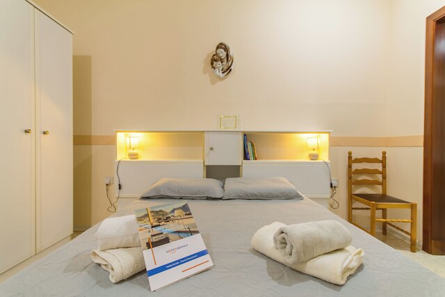 サニー マルテーズ タウンハウス マドニーナ カルカラ