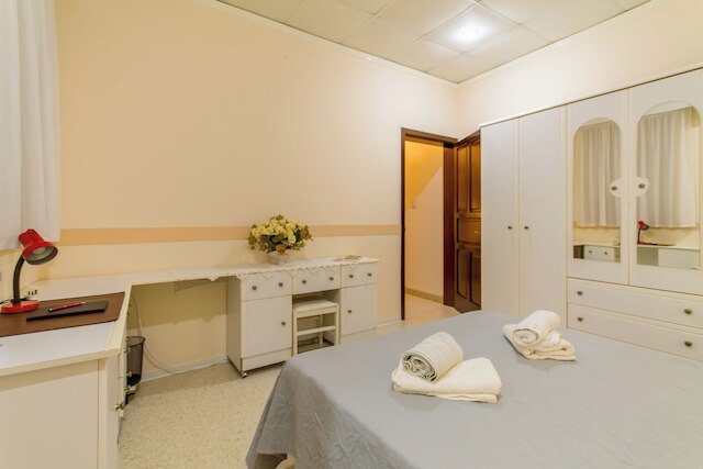 サニー マルテーズ タウンハウス マドニーナ カルカラ