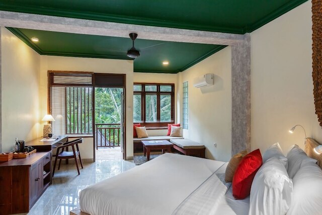 セマナ レジデンス バイ コーヴ