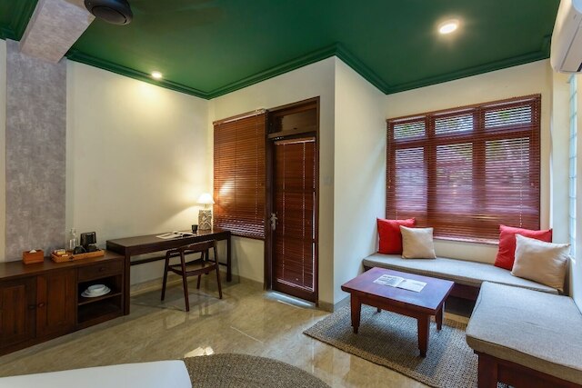 セマナ レジデンス バイ コーヴ