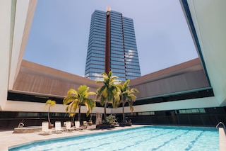 ビショップ スイーツ アット ザ エグゼクティブ センター