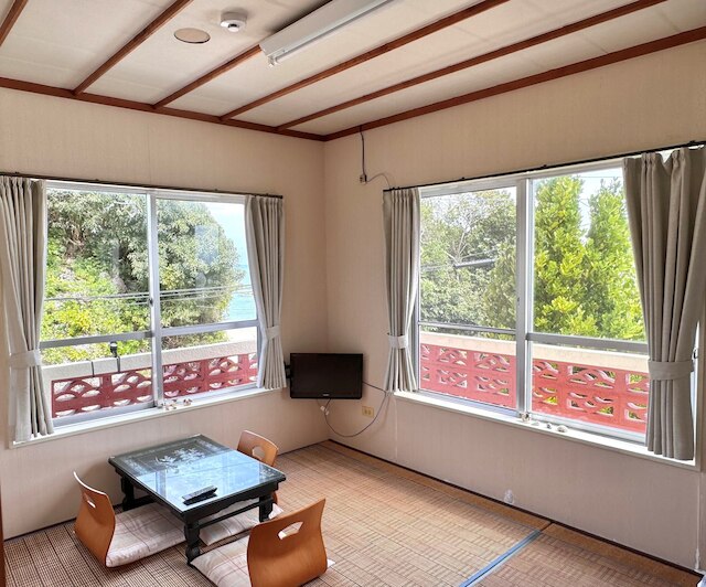 ビーチサイドペンションみーばる