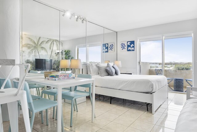 ビスタマール湾のビュー、マイアミのアトラクション近く