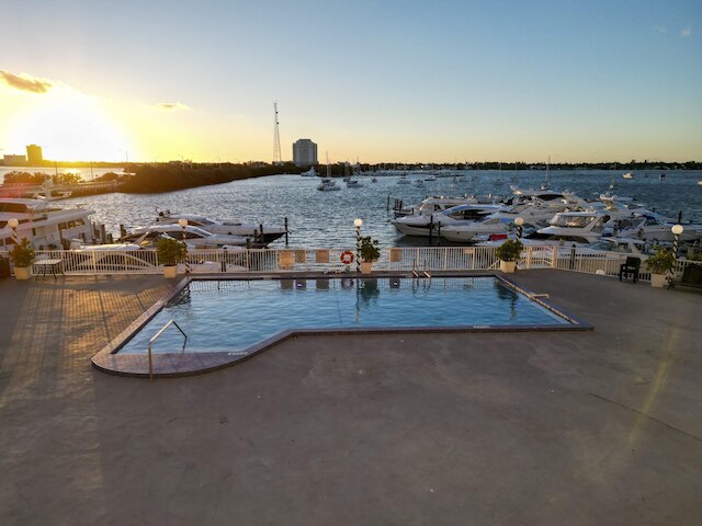 ビスタマール湾のビュー、マイアミのアトラクション近く