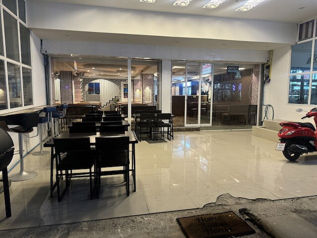 YOK ゲストハウス ジョムティエン