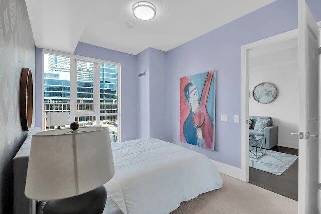 ウォーターフロント コーブ ホテル