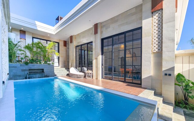 ダンデライオンヴィラパンダワバイナギサバリ