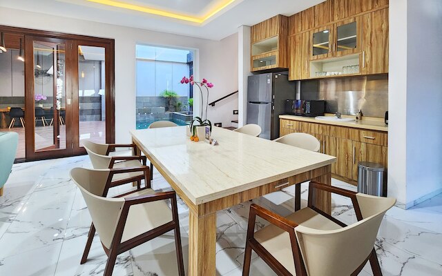 ヴィラ・ルンピ・セミニャク by ナギサ・バリ