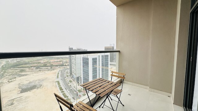 アップスケール スタジオ アパートメント ブルジ ビュー ウィズ バルコニー フリー パーキング バイ ベルビラ