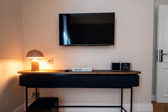 ザ フロー - ヴィア デル コルソ