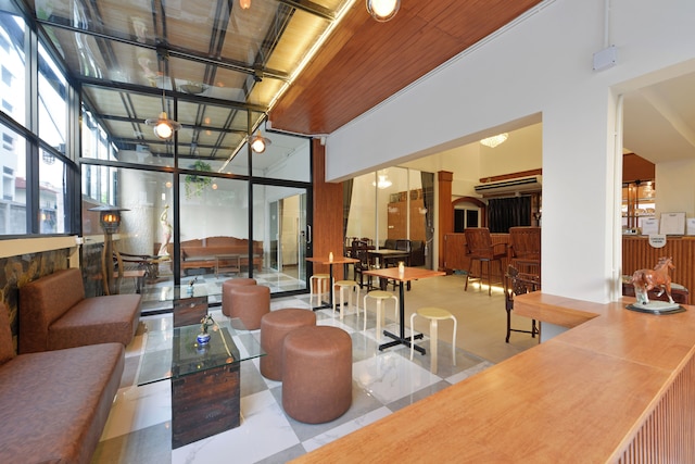 ラチャテウィハイドアウェイ