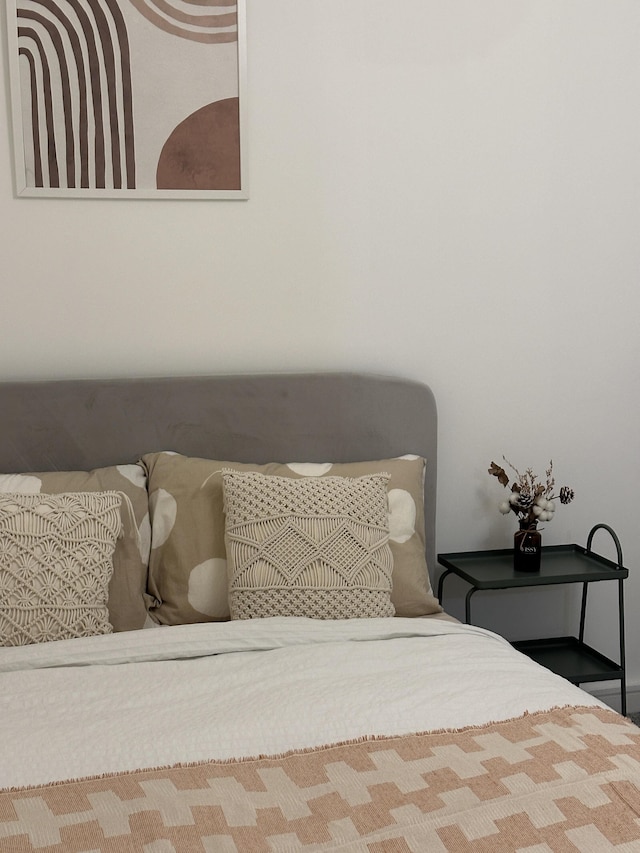 ノー ロンガー リステッド エニー モア