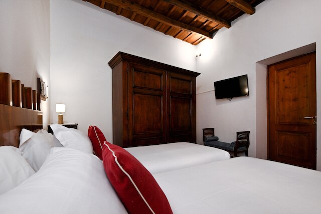 ヴィコロ・デル・アクイラ - レジデンゼ・ロマナエ