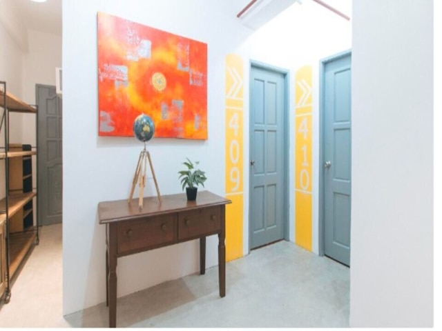 OYO 1087 エンリコス・プレイス・カミアス