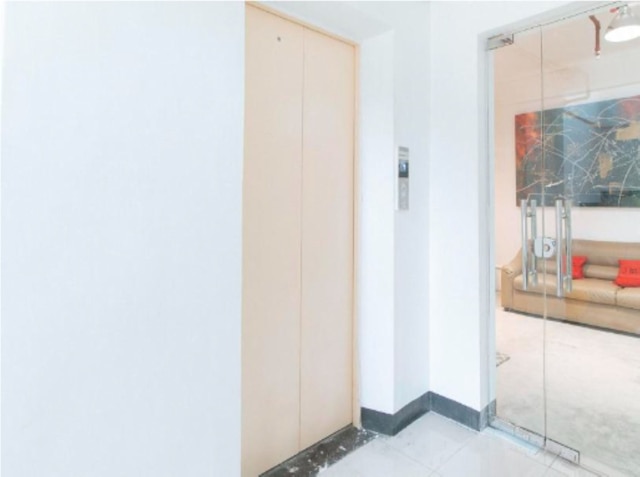 OYO 1087 エンリコス・プレイス・カミアス