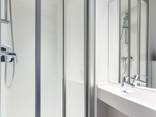 hotelF1 モンペリエ スッド (レノベ)