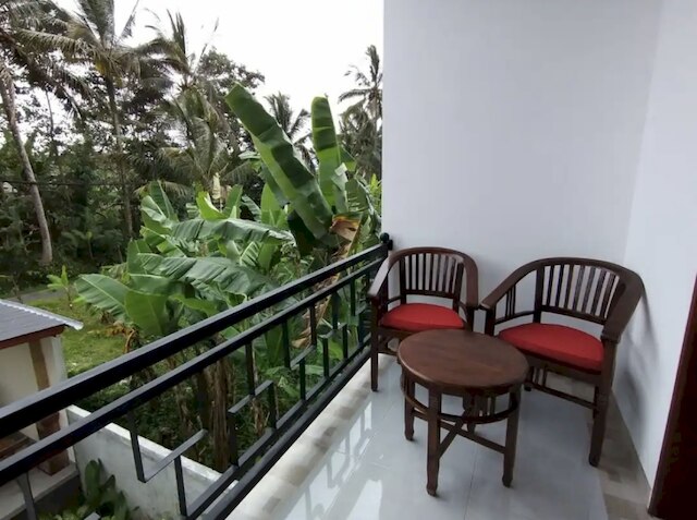 ベルヴィラ アビナヤ セントラル ウブド