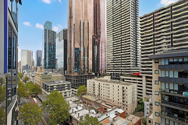 ルミナステイズ - ライトハウス