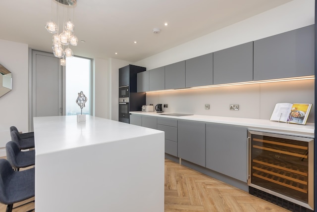 ファビュラスシティフラットウィズビューズ