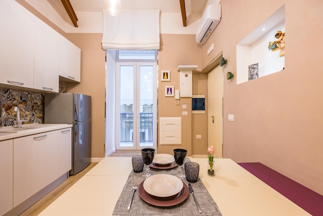 トレド・ウォーム・リノベーテッド・スタジオ