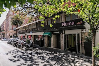 カプリス ホテル