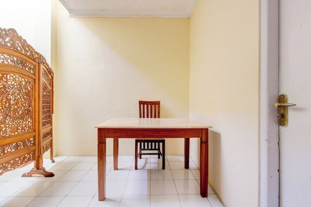 OYO 93859 サッファ 27 ゲストハウス シャリア