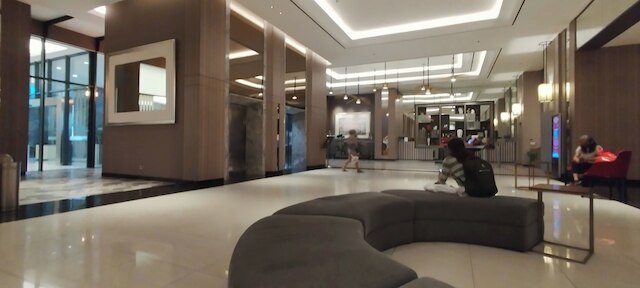 快適なリビング2Br アットアンダーソンスーパーモールマンションアパートメント