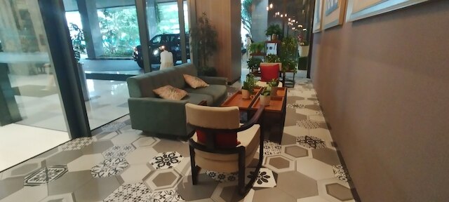 快適なリビング2Br アットアンダーソンスーパーモールマンションアパートメント