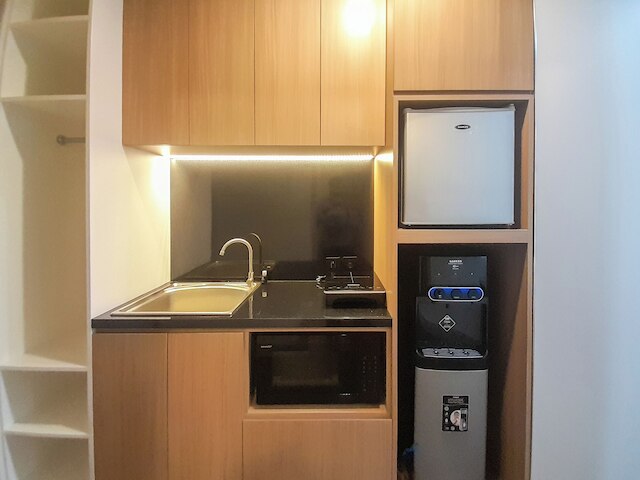 静かでモダンなスタジオマタラムシティアパートメント