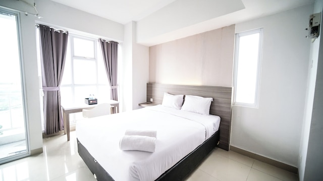 ベストスタジオアットタマンメラティスラバヤアパートメント