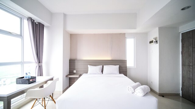 ベストスタジオアットタマンメラティスラバヤアパートメント