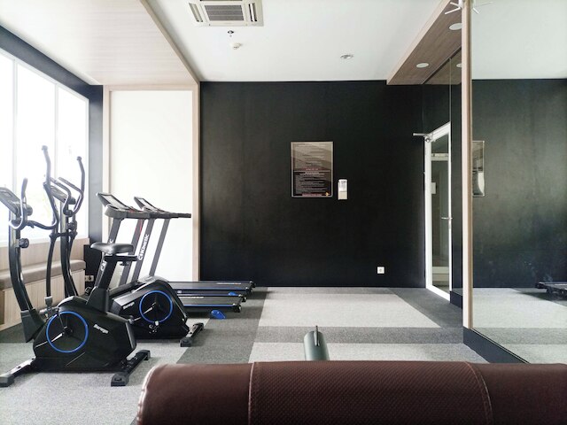 快適で静かなスタジオタマンメラティシンドゥアディアパートメント