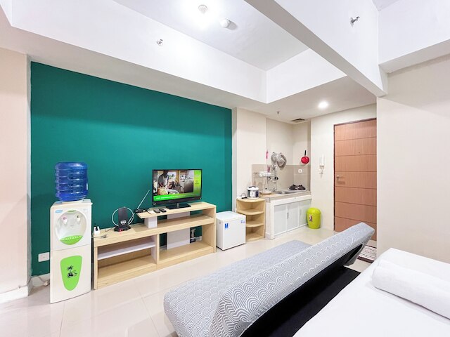 広々としたスタジオルームアットビダビューマカッサールアパートメント