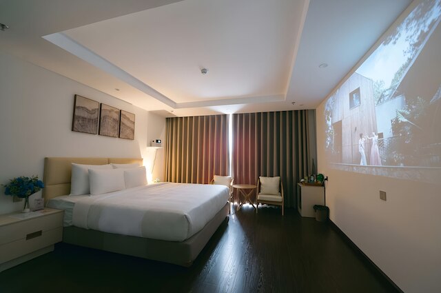 ラブストホテル