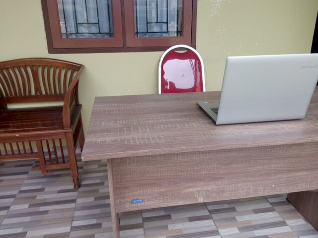 ホテル O ネヴァ ゲストハウス シャリーア ニア ワドゥク チプタ カリヤ