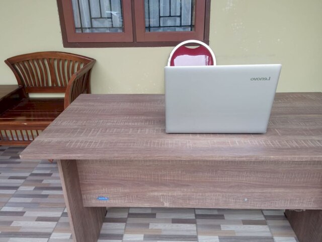 ホテル O ネヴァ ゲストハウス シャリーア ニア ワドゥク チプタ カリヤ