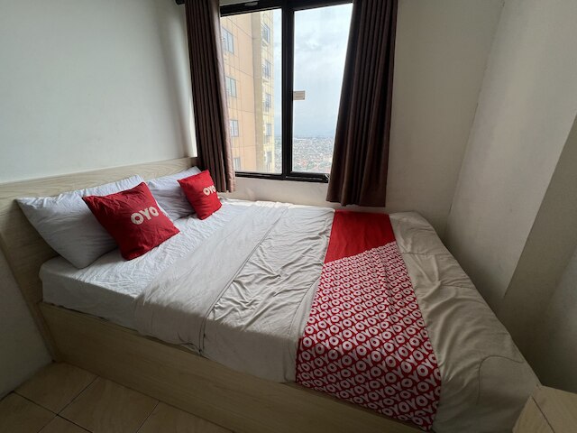 OYO 93828 タマンサリパノラミックバイナレルルームアパートメント