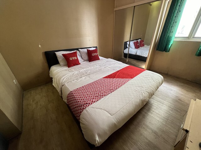 OYO 93828 タマンサリパノラミックバイナレルルームアパートメント